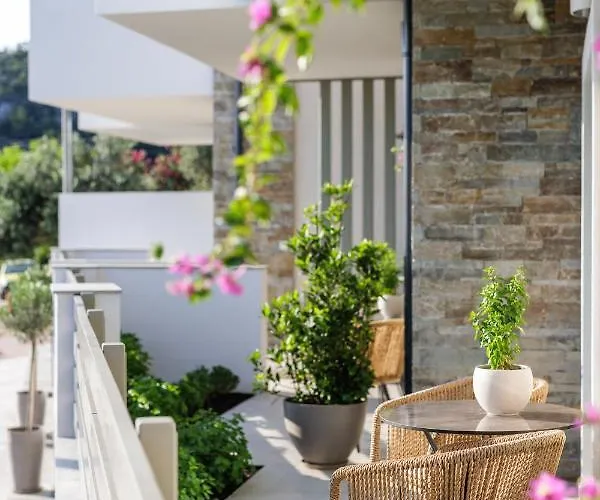 Helia Seasons * Astris