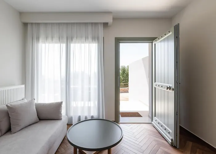 Helia Seasons Astris