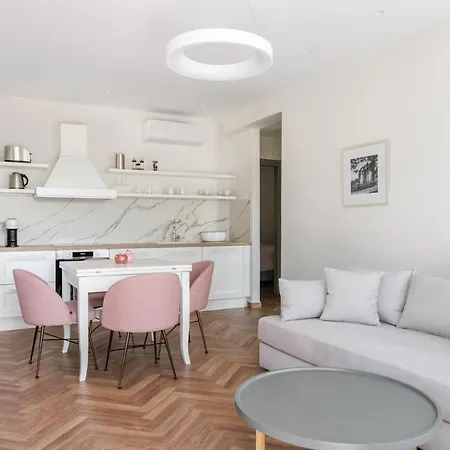 Helia Seasons Apartamento *