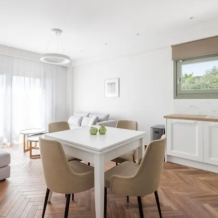 Helia Seasons * Astris